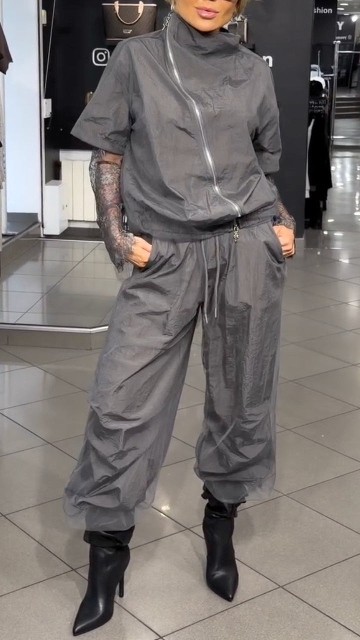 Grey Zip‐Up Casual Tracksuit Two‐Piece Outfit