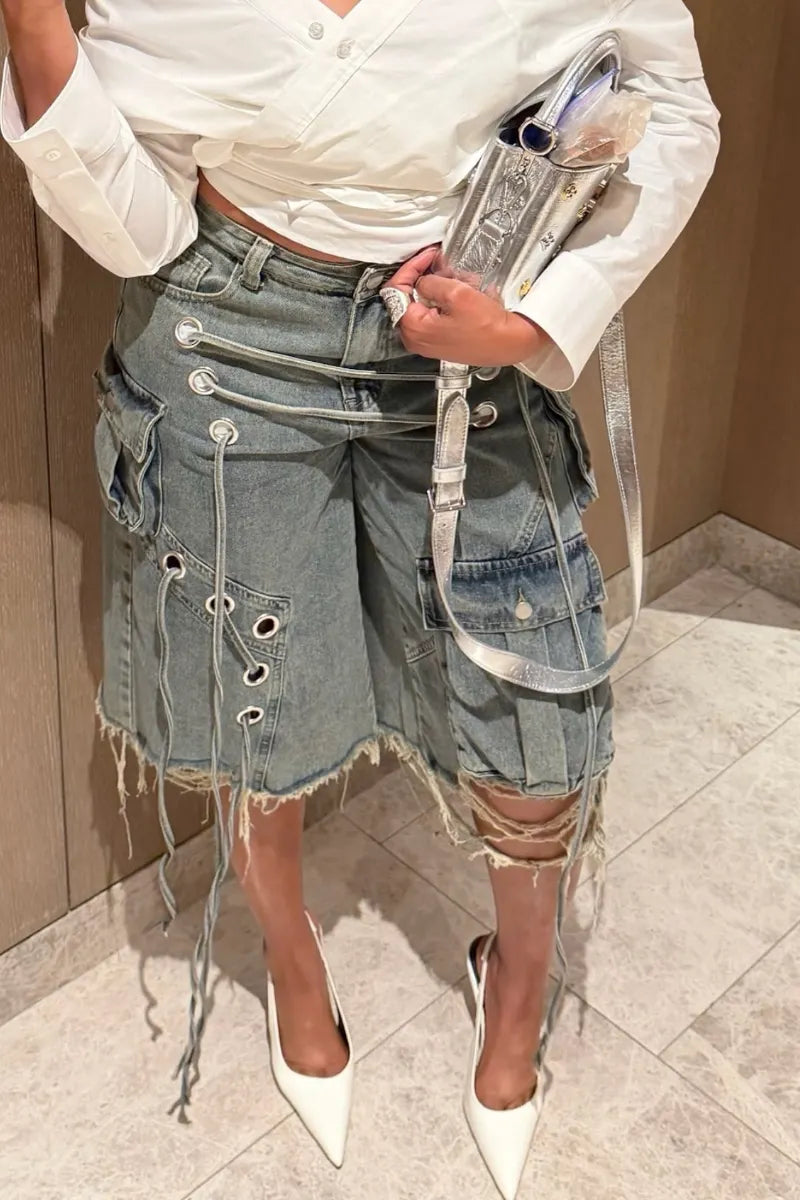 Off‑Shoulder Wrap Shirt & Denim Cargo Knee Shorts Outfit