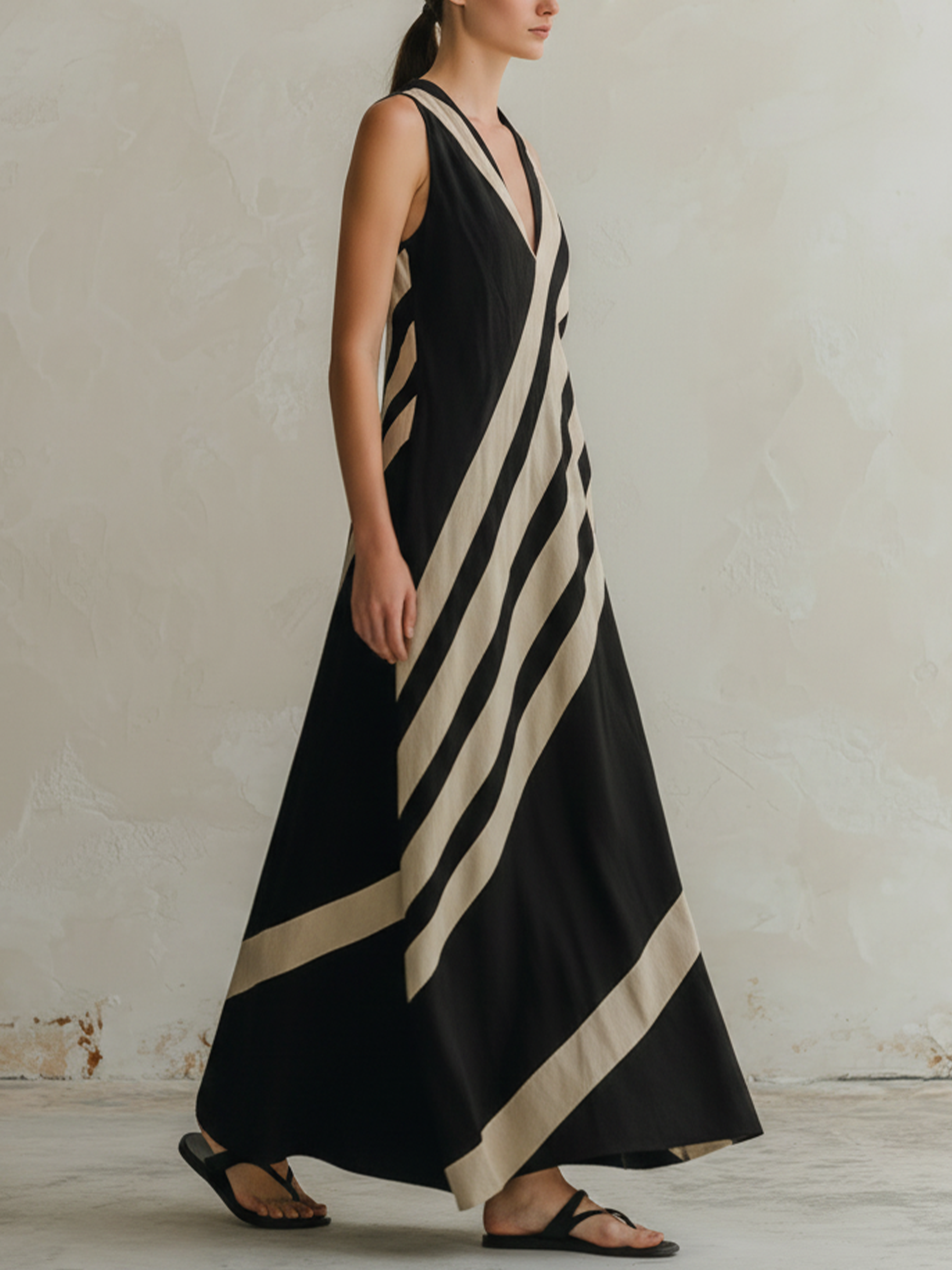 Black & Beige Diagonal Striped Sleeveless Maxi Dress