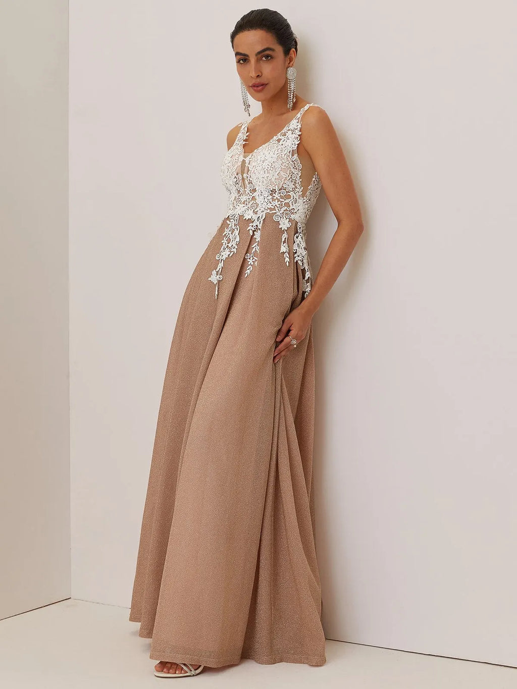Apricot Lace Prom Dress V Neck Sleeveless A-Line Maxi Mother of the Bride or Groom Dress