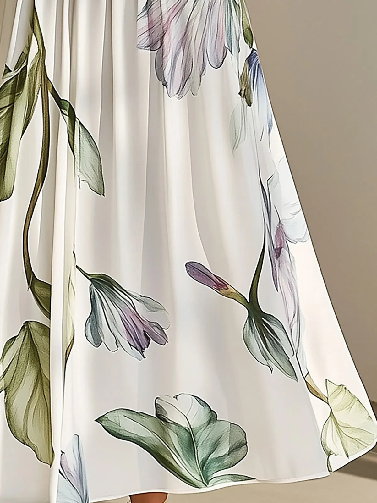 Floral Print Sleeveless Pleated Dress with Tie-Neck Detail