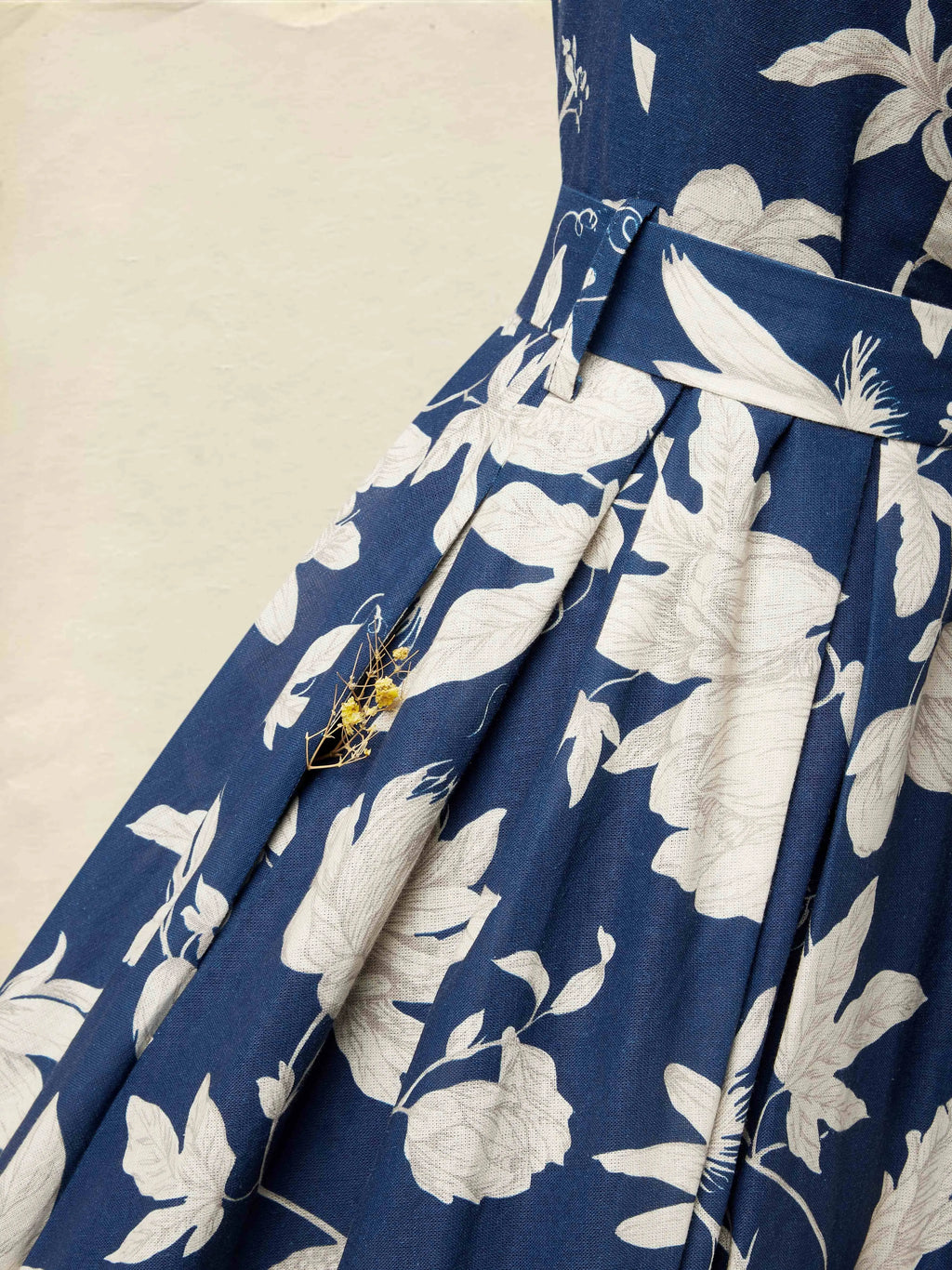 Midi Linen Dress , Cap Sleeves, V Neck, Floral, Button Design, Vintage, Dark Blue
