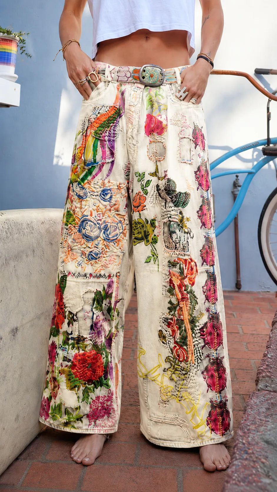 Colorful Floral Embroidered Wide-Leg Jeans