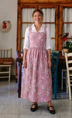 Pink floral square-neck apron with pockets