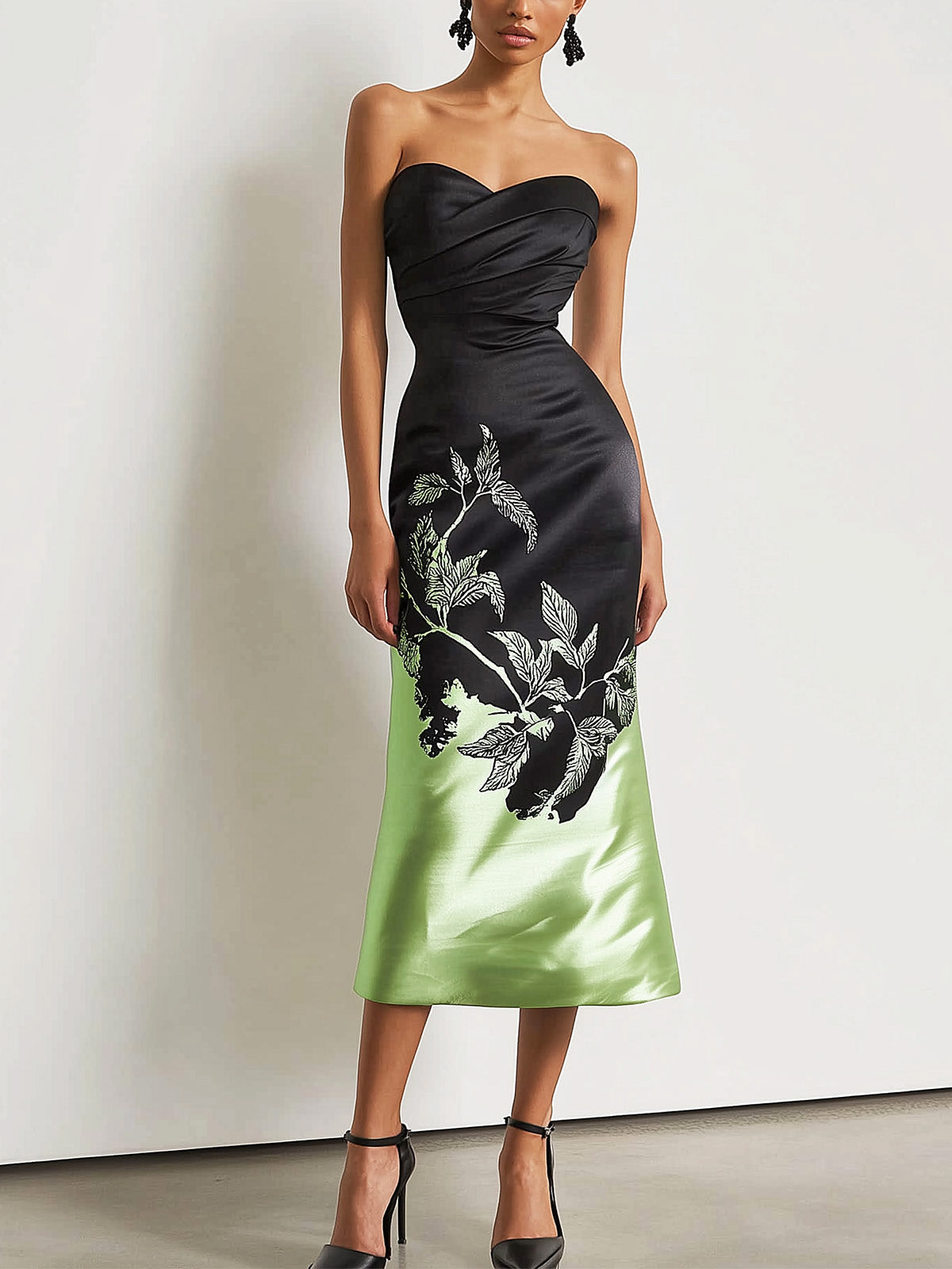 Chic Satin Strapless Dress with Side Floral Print