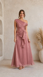 Detailed Analysis of 3 New Formal Dresses