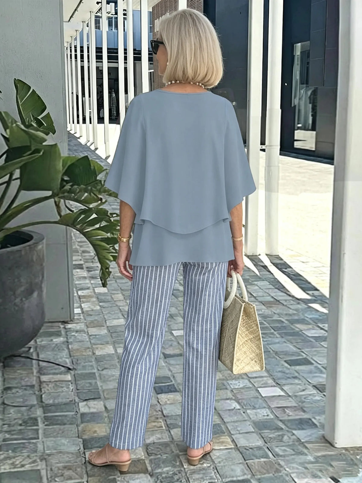 Women's 2 Piece Outfits Set, Crew Neck Flutter Sleeve Layered Blouse & Leaf Print Straight Leg Pants, Casual Loose Matching Two Piece Set for Summer Daily Wear