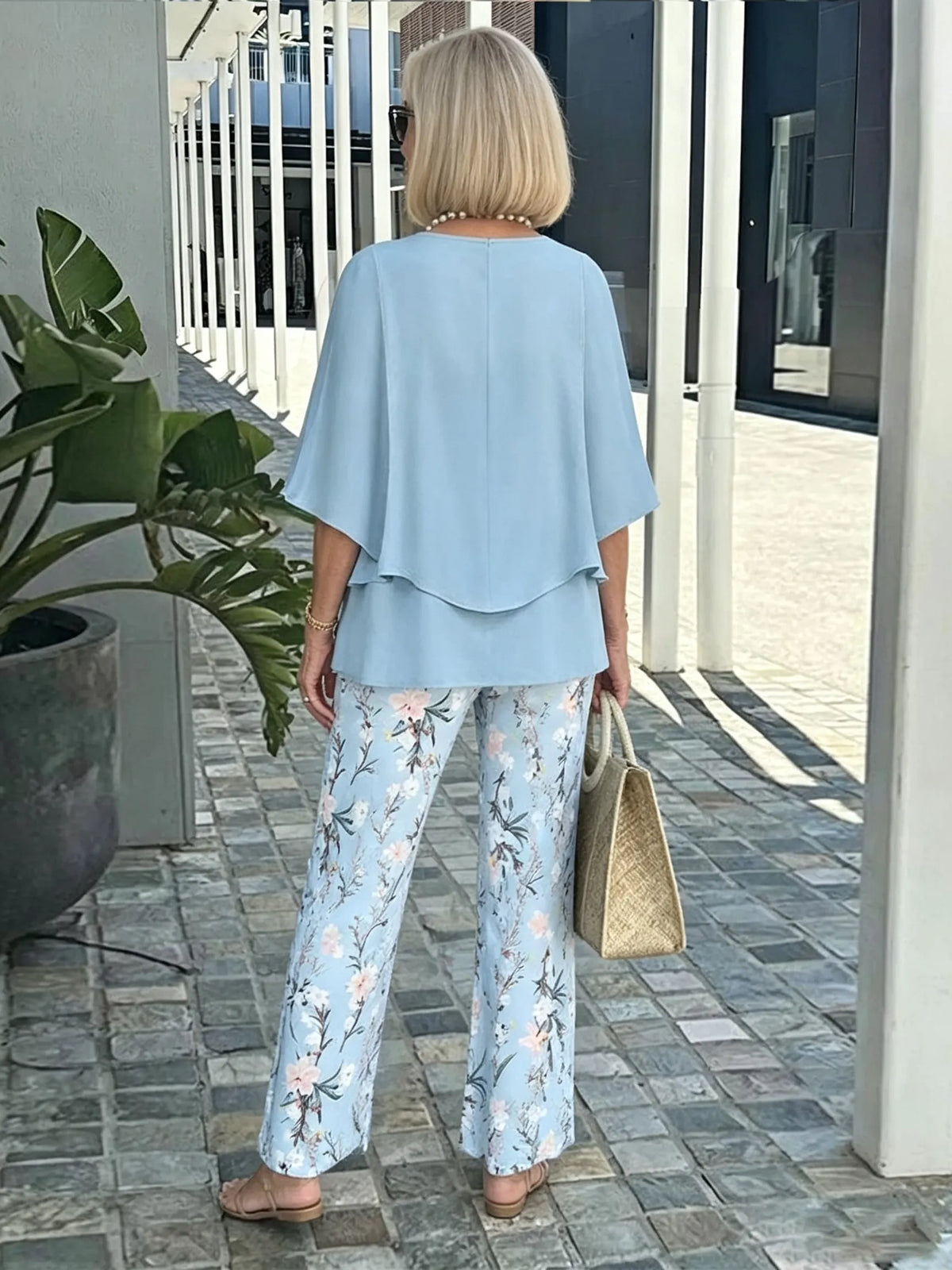 Women's 2 Piece Outfits Set, Crew Neck Flutter Sleeve Layered Blouse & Leaf Print Straight Leg Pants, Casual Loose Matching Two Piece Set for Summer Daily Wear