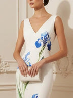 White Floral Classic V Neck Sleeveless A-Line Gown Dress