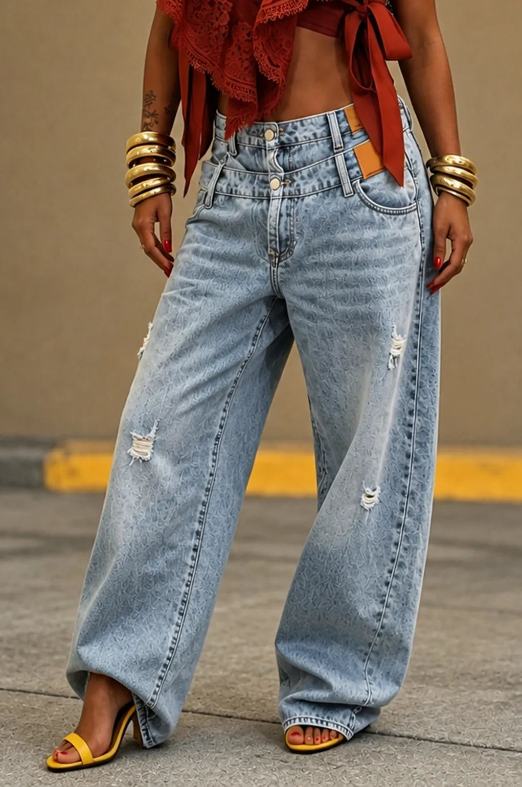 Light Wash Small Ripped Wide Leg Jeans