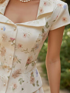Linen Shirt, Short Sleeves, Shawl Collar, Floral, Button Design, Vintage, Creme light