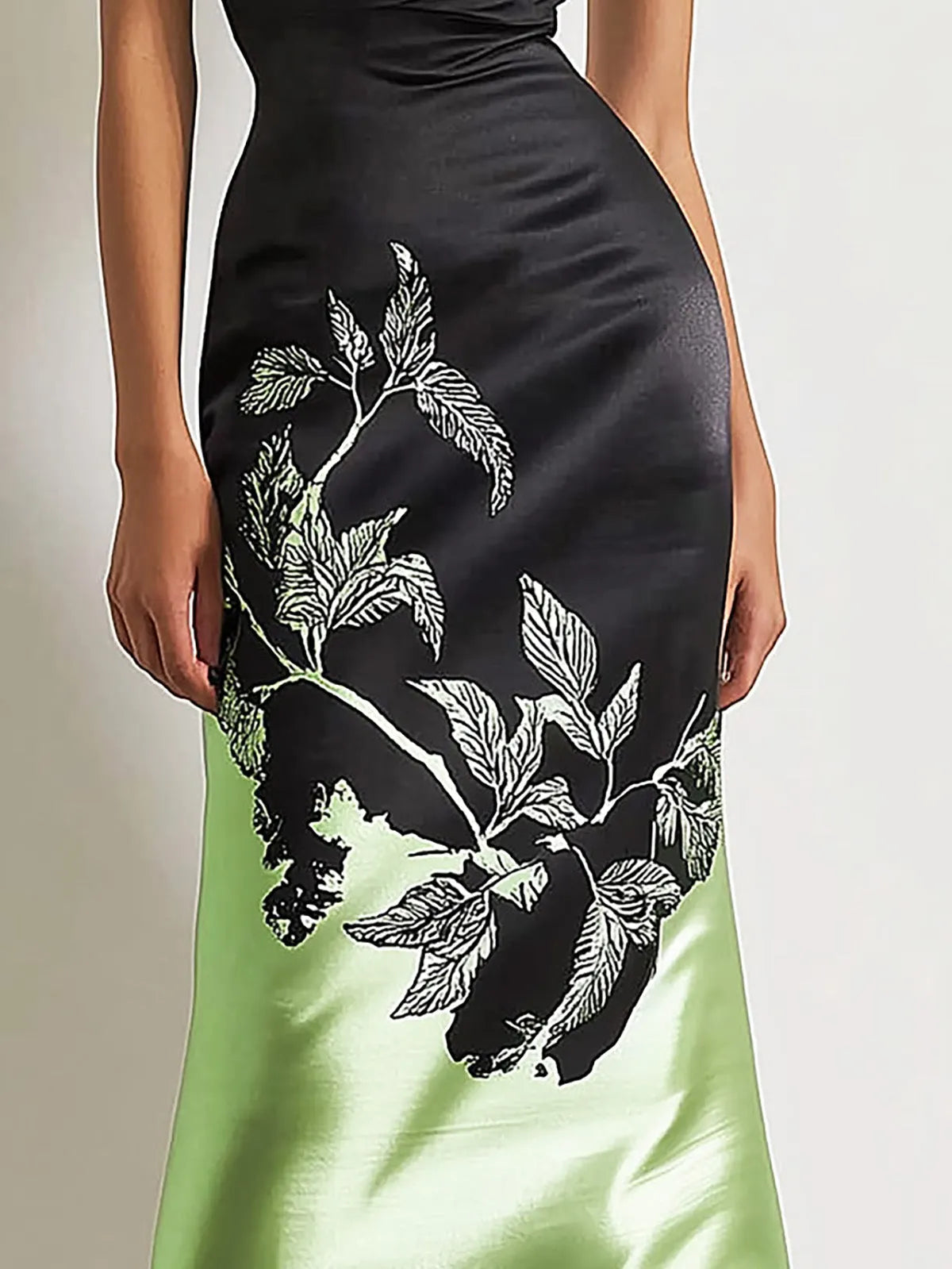 Chic Satin Strapless Dress with Side Floral Print
