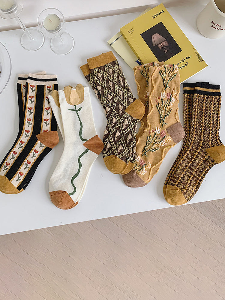 Soft Warm Retro Floral Jacquard Socks