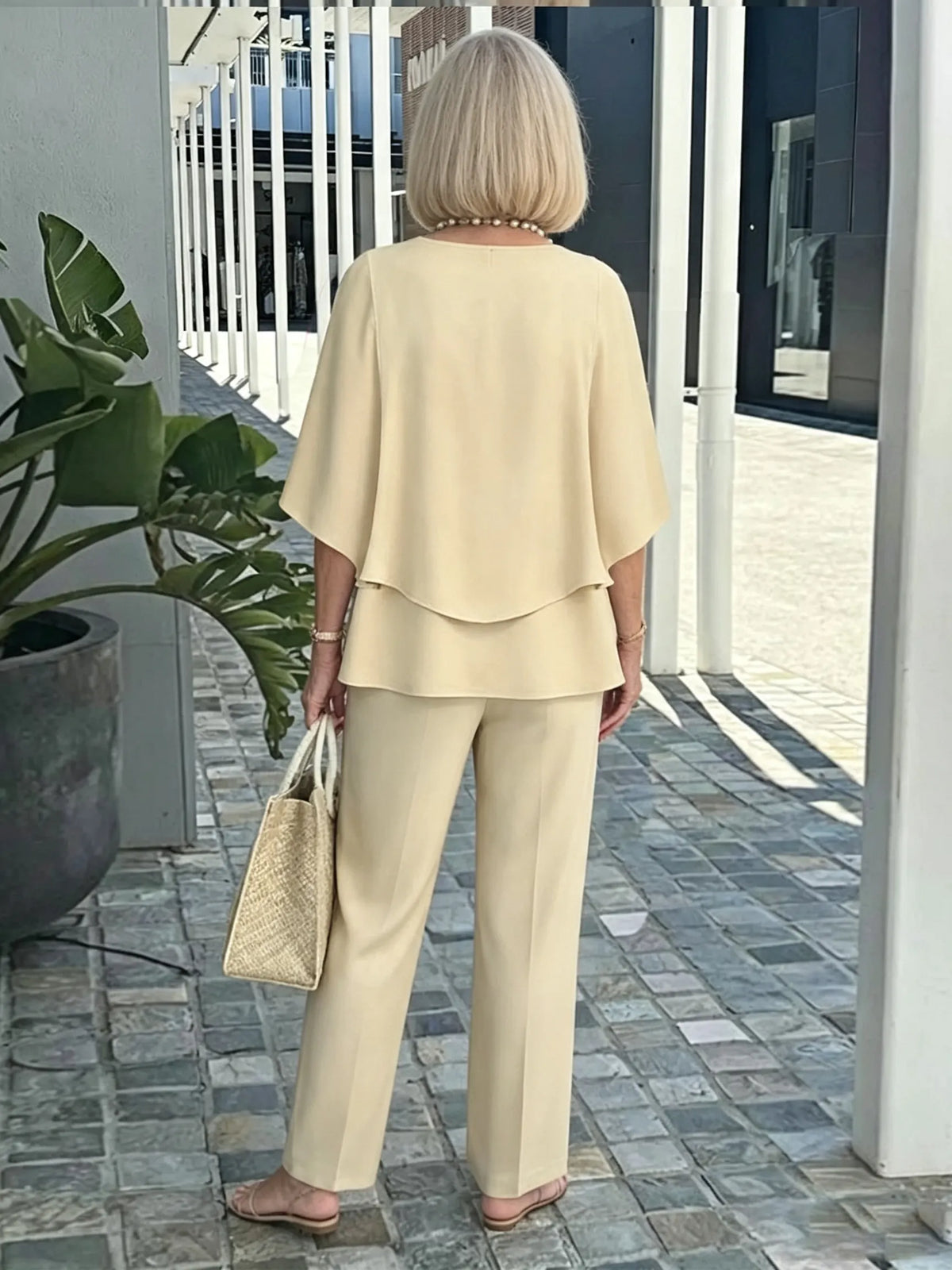 Women's 2 Piece Outfits Set, Crew Neck Flutter Sleeve Layered Blouse & Leaf Print Straight Leg Pants, Casual Loose Matching Two Piece Set for Summer Daily Wear