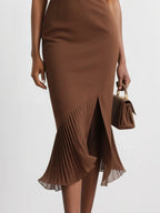 Brown Pleated Slit Classic Boat Neck Sleeveless Mermaid Midi Dress