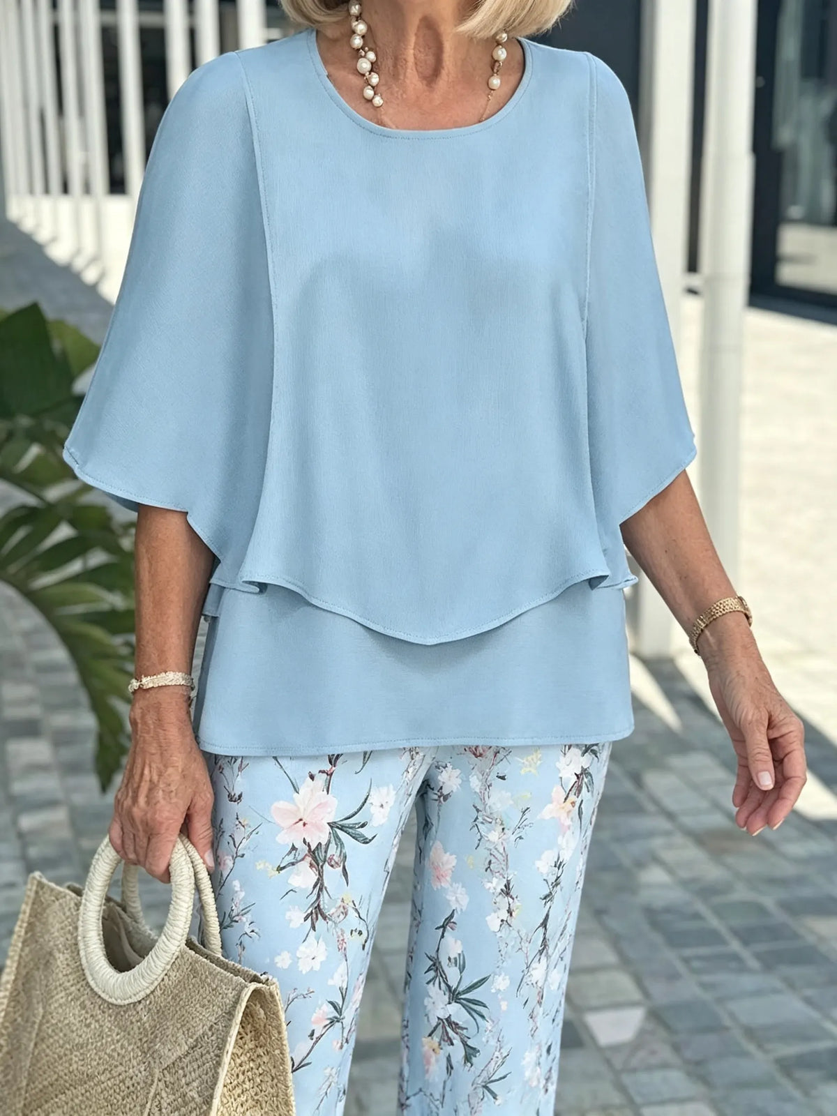 Women's 2 Piece Outfits Set, Crew Neck Flutter Sleeve Layered Blouse & Leaf Print Straight Leg Pants, Casual Loose Matching Two Piece Set for Summer Daily Wear