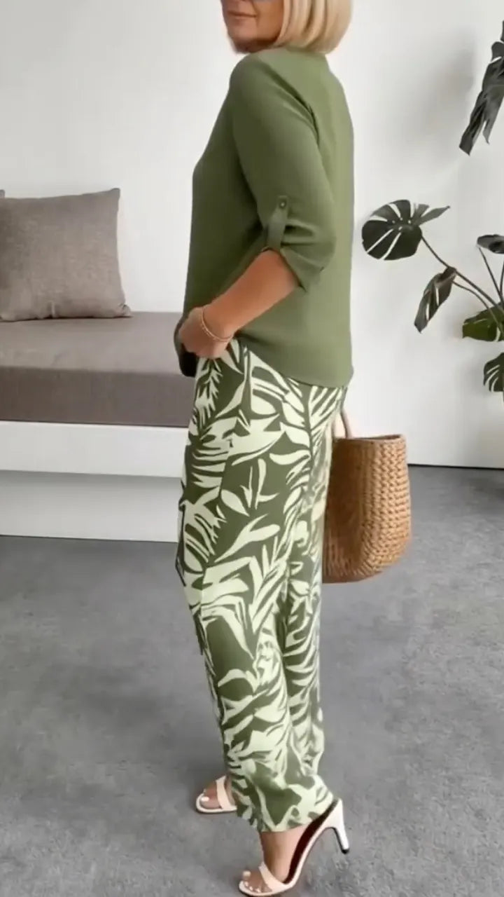 V Neck Top & Tropical Leaf Print Wide Leg Pant Two Piece