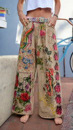 Colorful Floral Embroidered Wide-Leg Jeans
