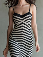 Retro Elegant Black And White Geometric Knit Midi Dress