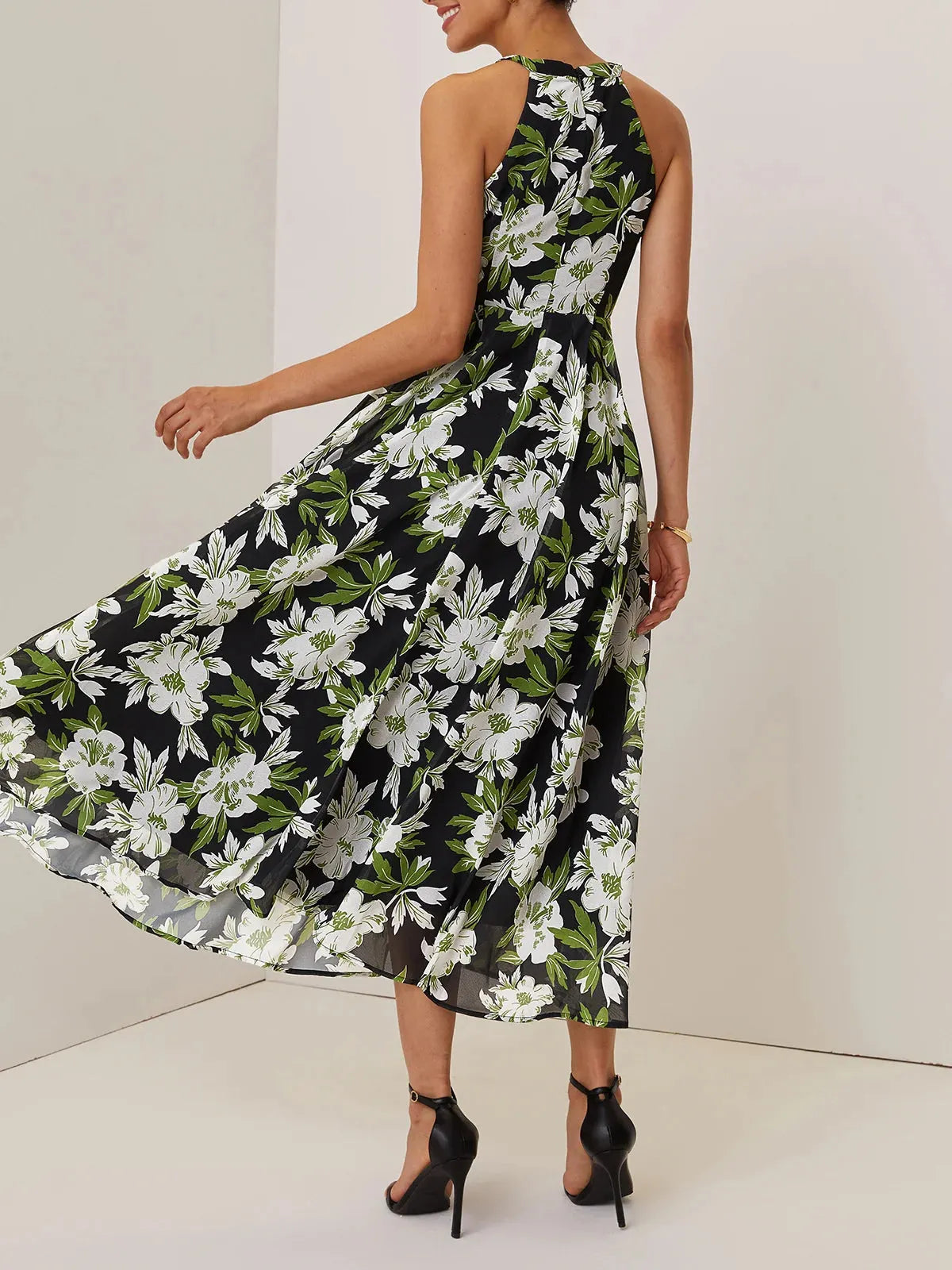 Green Floral Hollow Out Chiffon Halter Crew Neck Sleeveless A-Line Maxi Dress