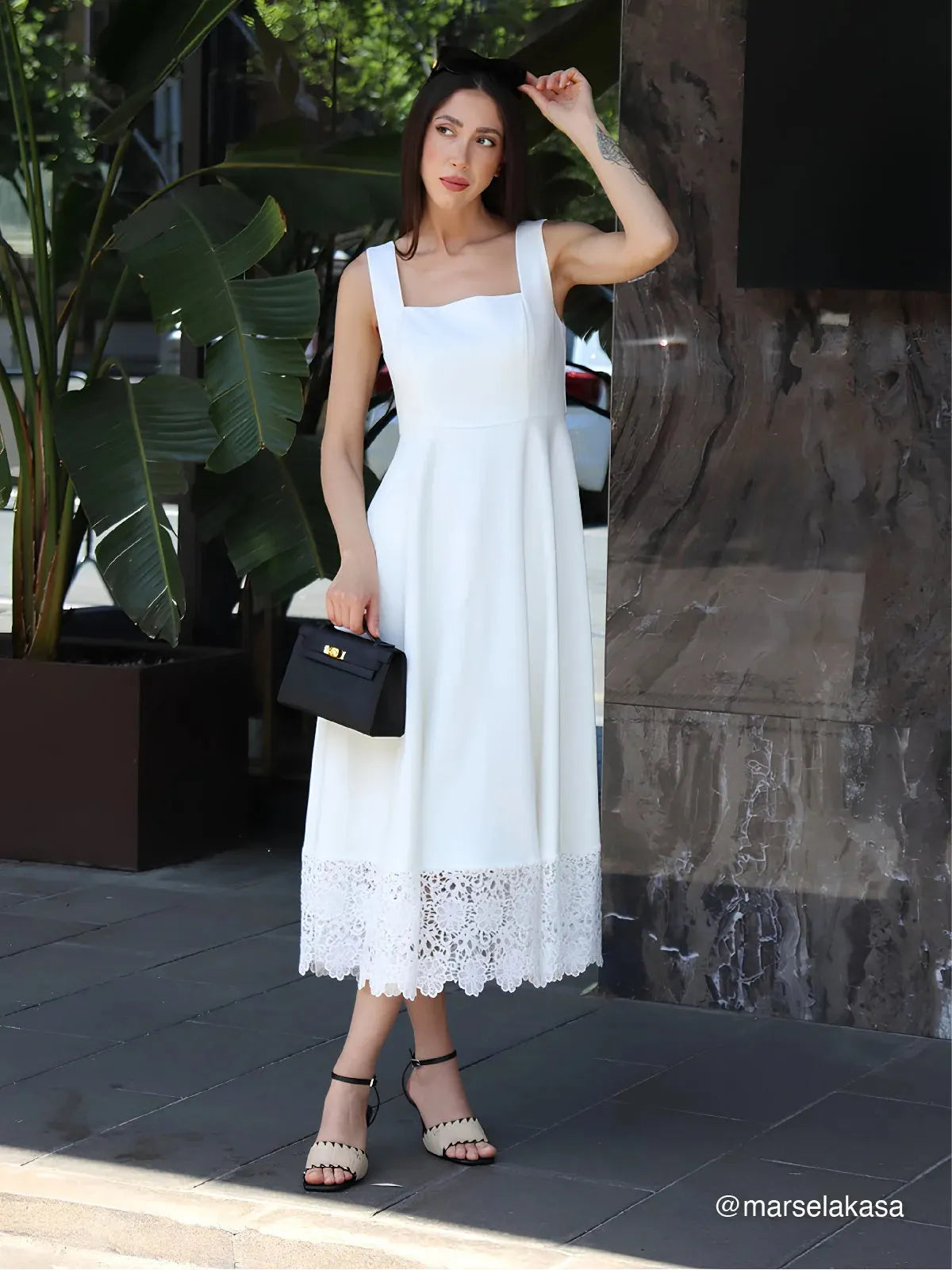 White Lace Classic Square Neck Sleeveless A-Line Maxi Dress