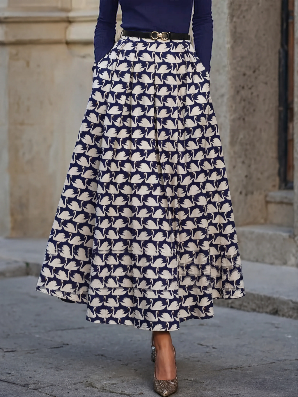 Maxi Cotton Skirt, Animal, Swan Print, Pocket Design, Vintage, Purplish Blue