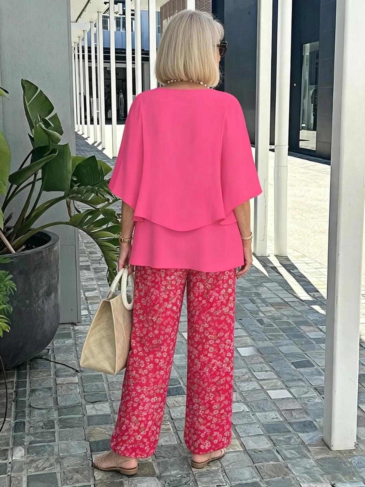 Women's 2 Piece Outfits Set, Crew Neck Flutter Sleeve Layered Blouse & Leaf Print Straight Leg Pants, Casual Loose Matching Two Piece Set for Summer Daily Wear