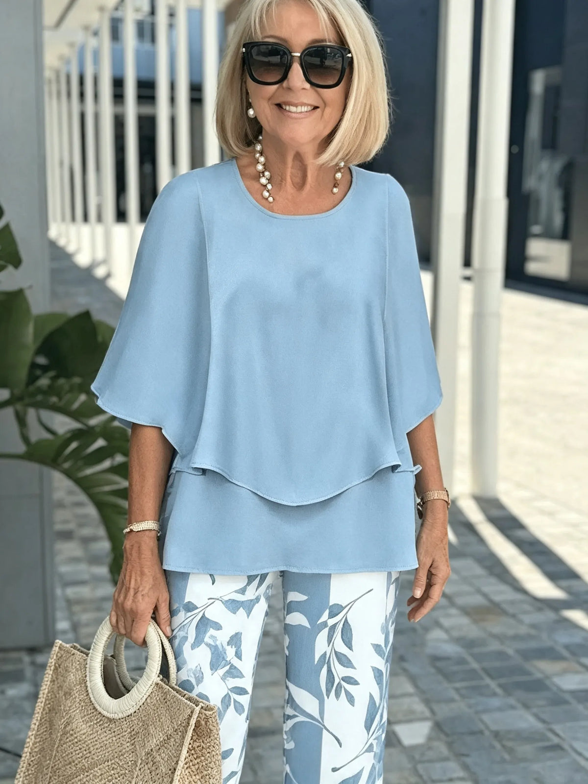 Women's 2 Piece Outfits Set, Crew Neck Flutter Sleeve Layered Blouse & Leaf Print Straight Leg Pants, Casual Loose Matching Two Piece Set for Summer Daily Wear