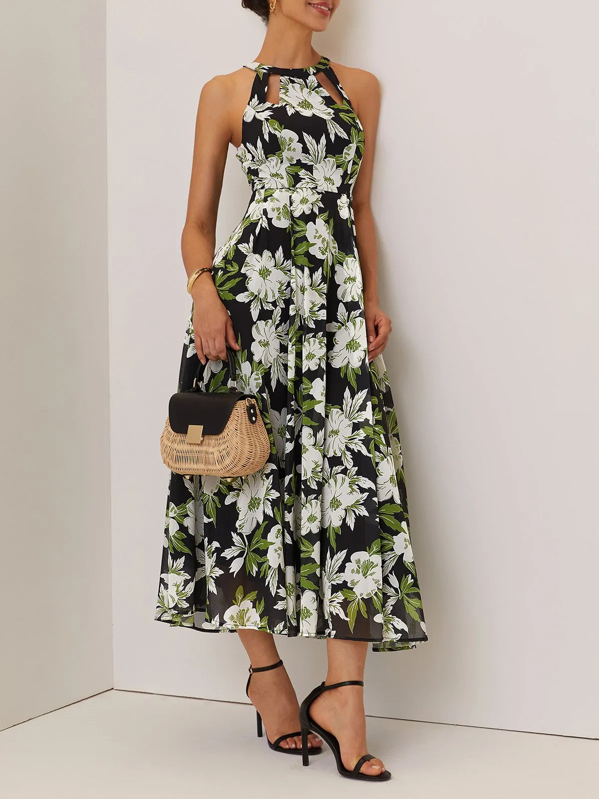Green Floral Hollow Out Chiffon Halter Crew Neck Sleeveless A-Line Maxi Dress
