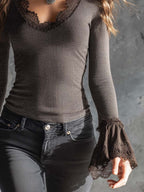 Vintage Lace Flare Cuffs Ribbed Blouse
